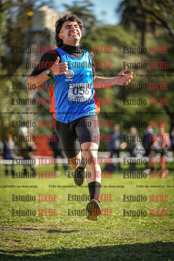 Fotos de la llegada del cross de 3000 m