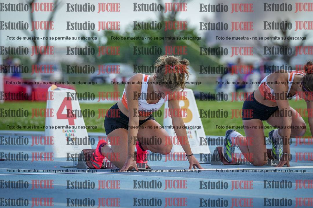 Fotos de los 60 m con vallas de mujeres