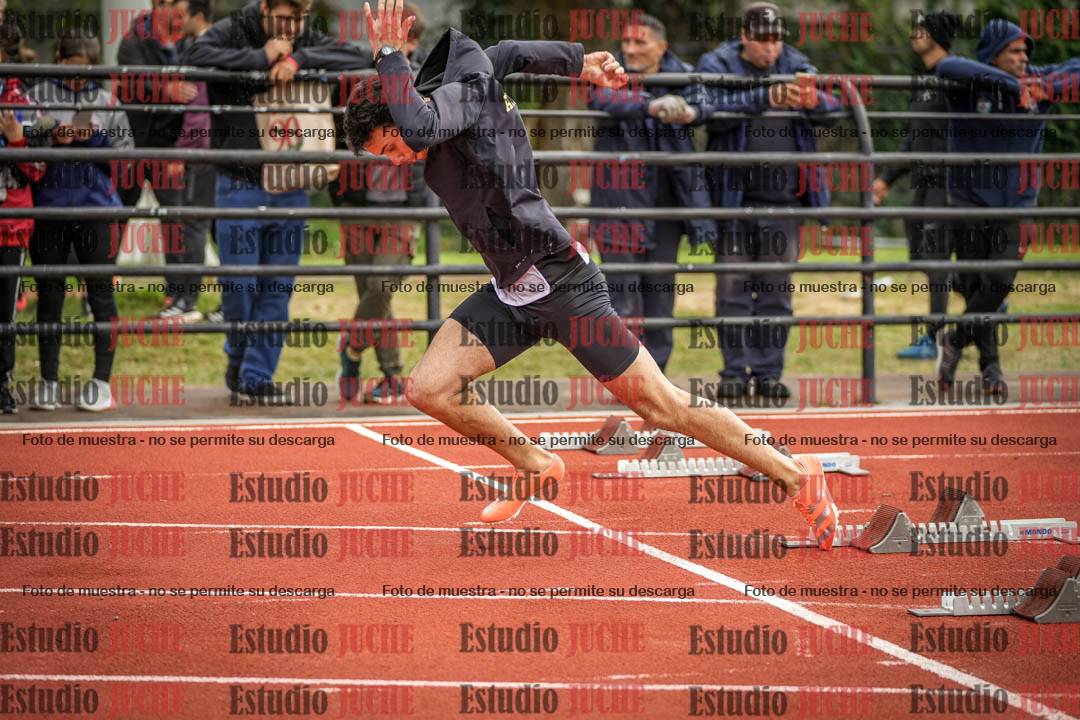 Fotos de los 100 m llanos de varones