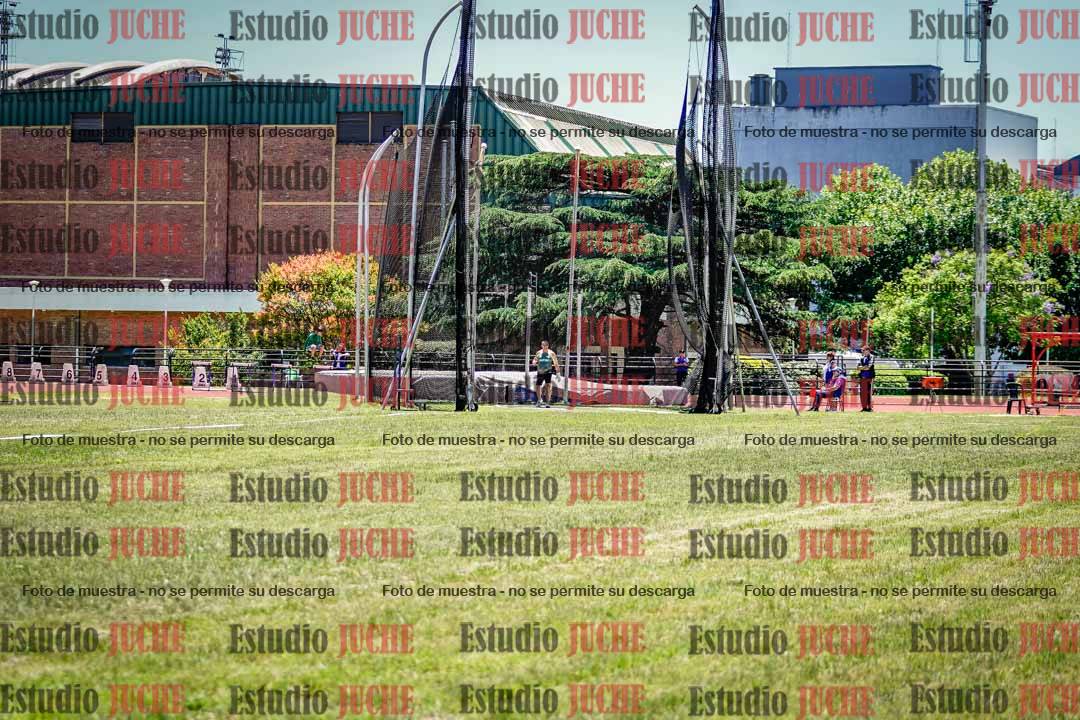 Fotos del lanzamiento de martillo de varones