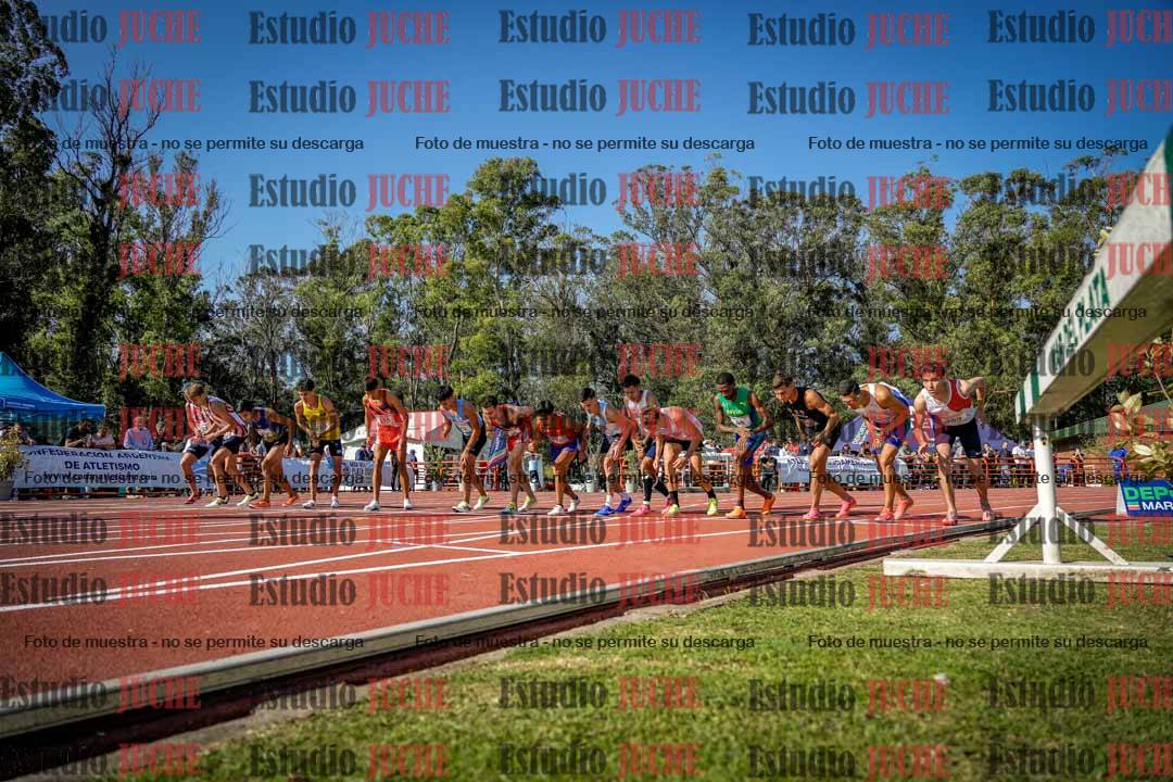 Fotos de los 1500 m llanos de varones