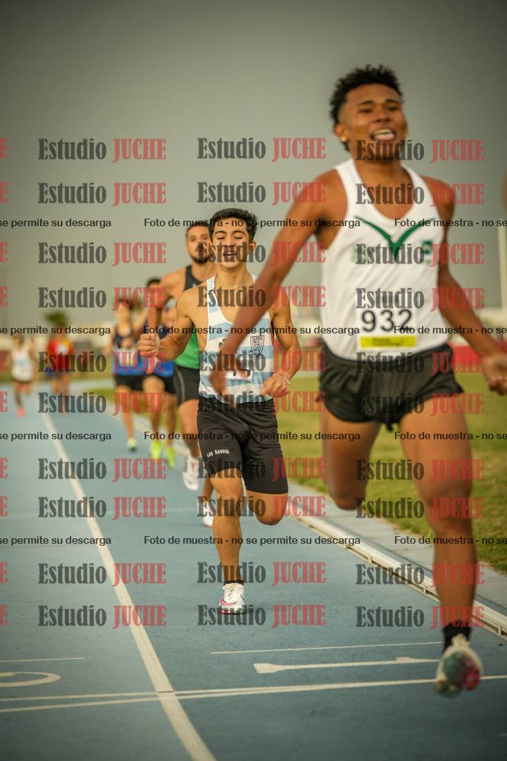 Fotos de los 1000 m llanos de varones