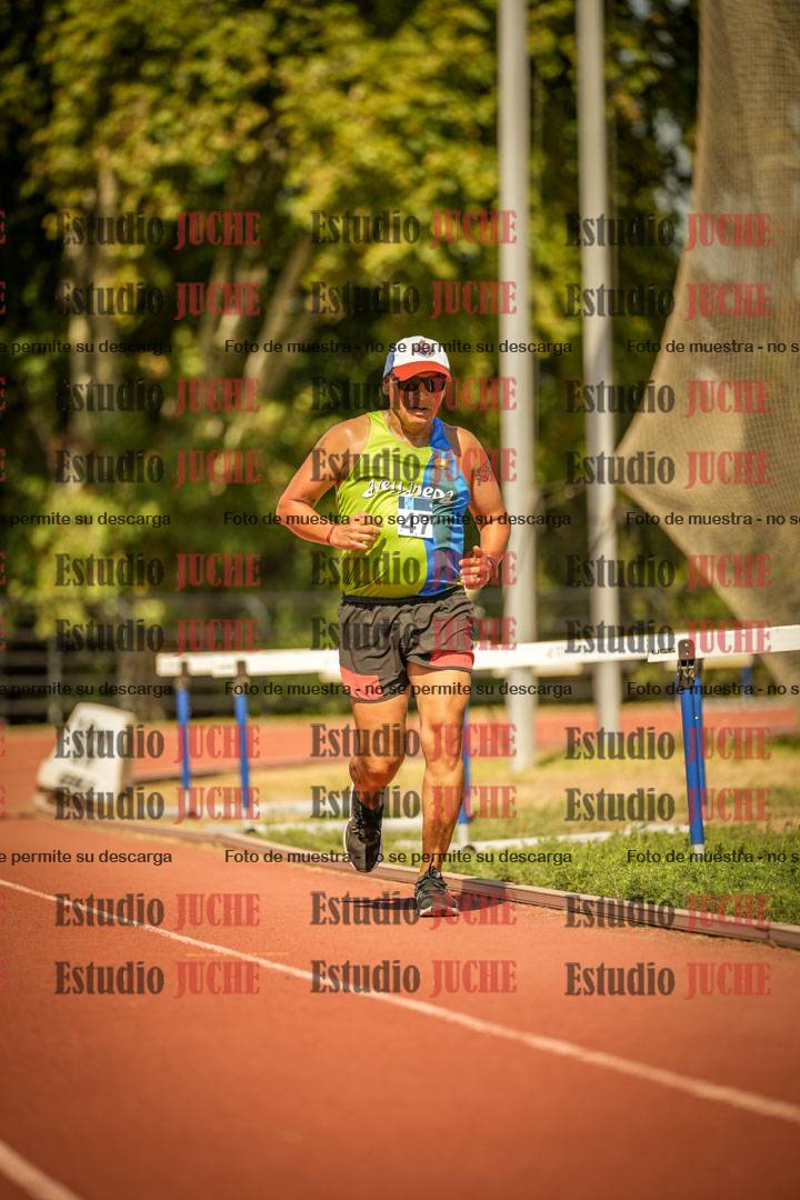 Fotos de los 3000 m llanos de varones