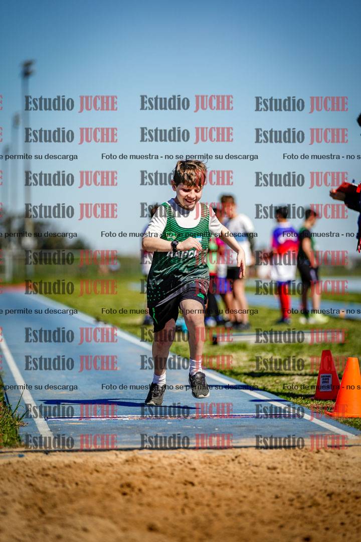Fotos del salto en largo de varones - U15