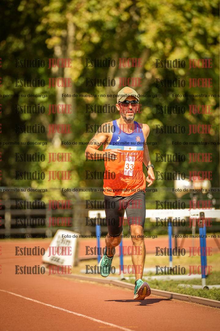 Fotos de los 3000 m llanos de varones