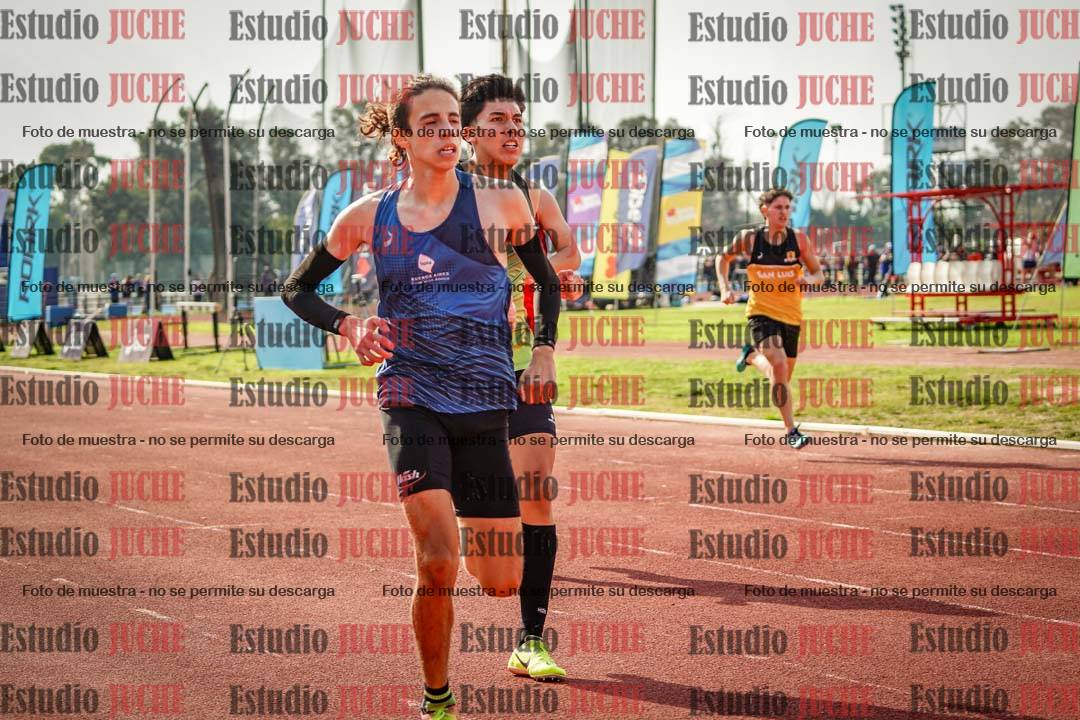Fotos de los 400 m llanos de varones