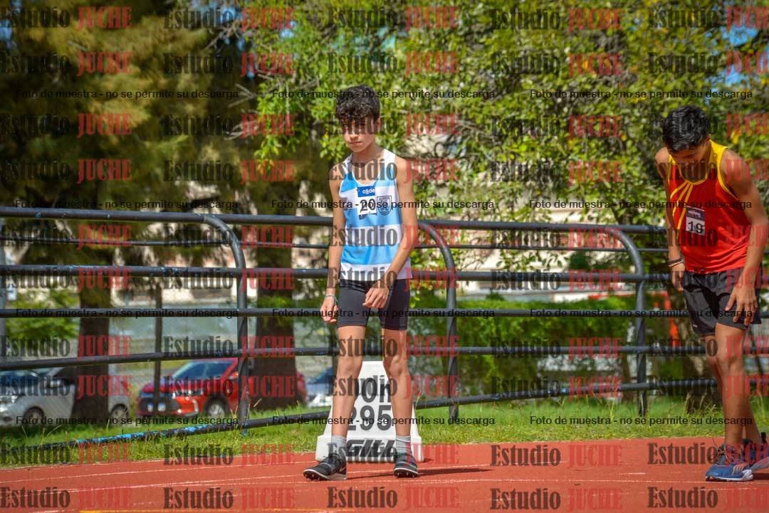 Fotos de los 600 m llanos de varones