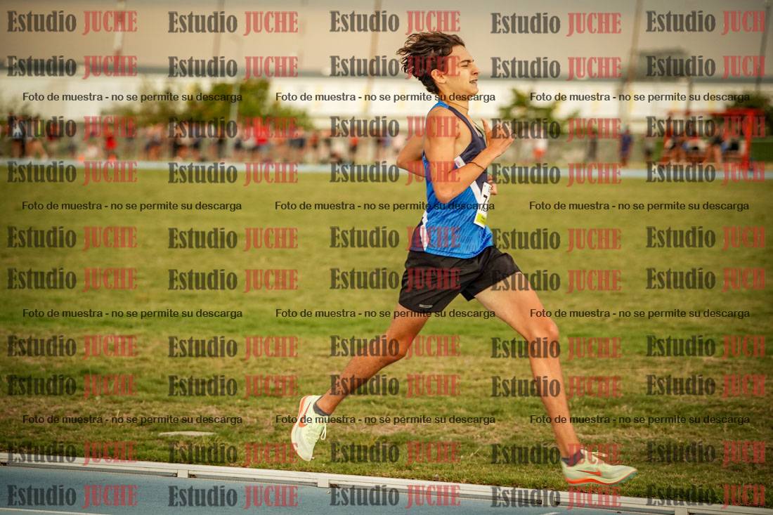 Fotos de los 1000 m llanos de varones