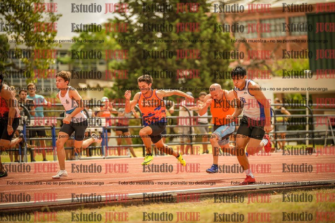 Fotos de los 100 m llanos de varones