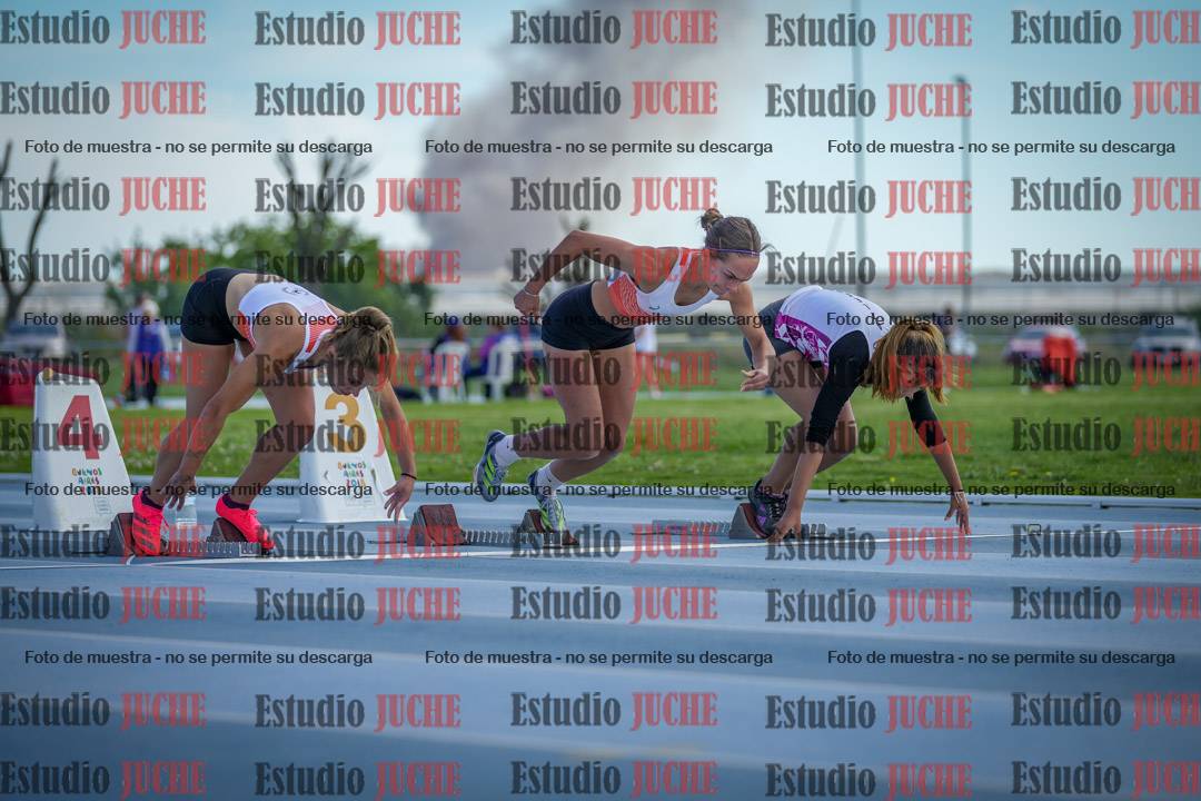 Fotos de los 60 m con vallas de mujeres