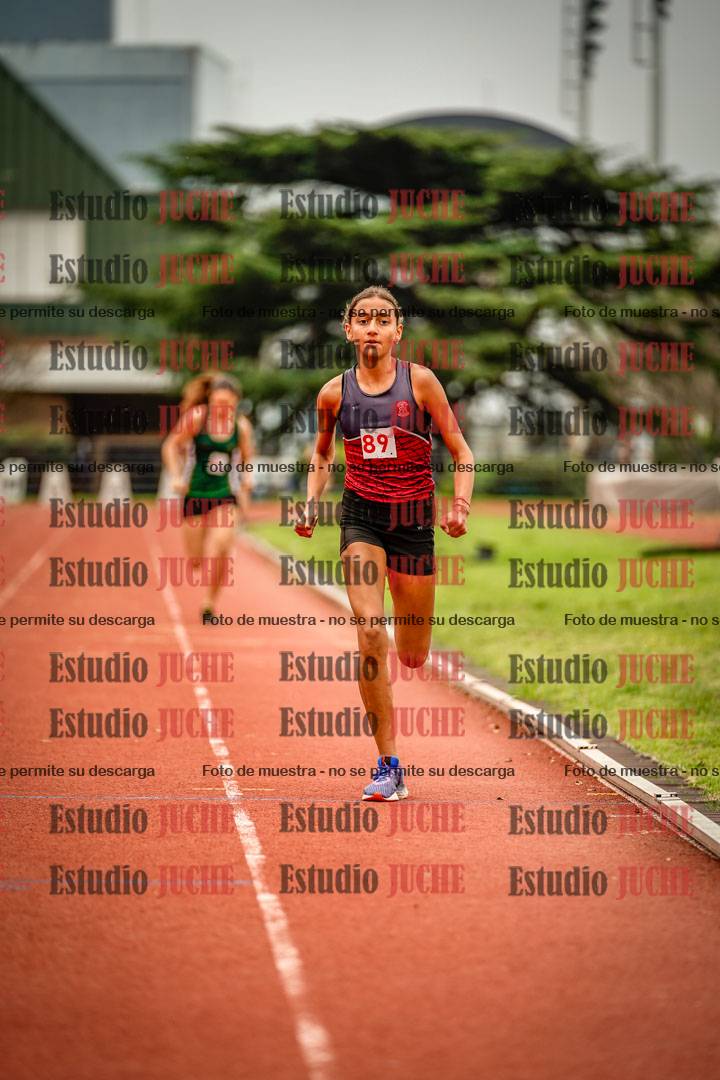 Fotos de los 600 m llanos de mujeres - hexatlón 6