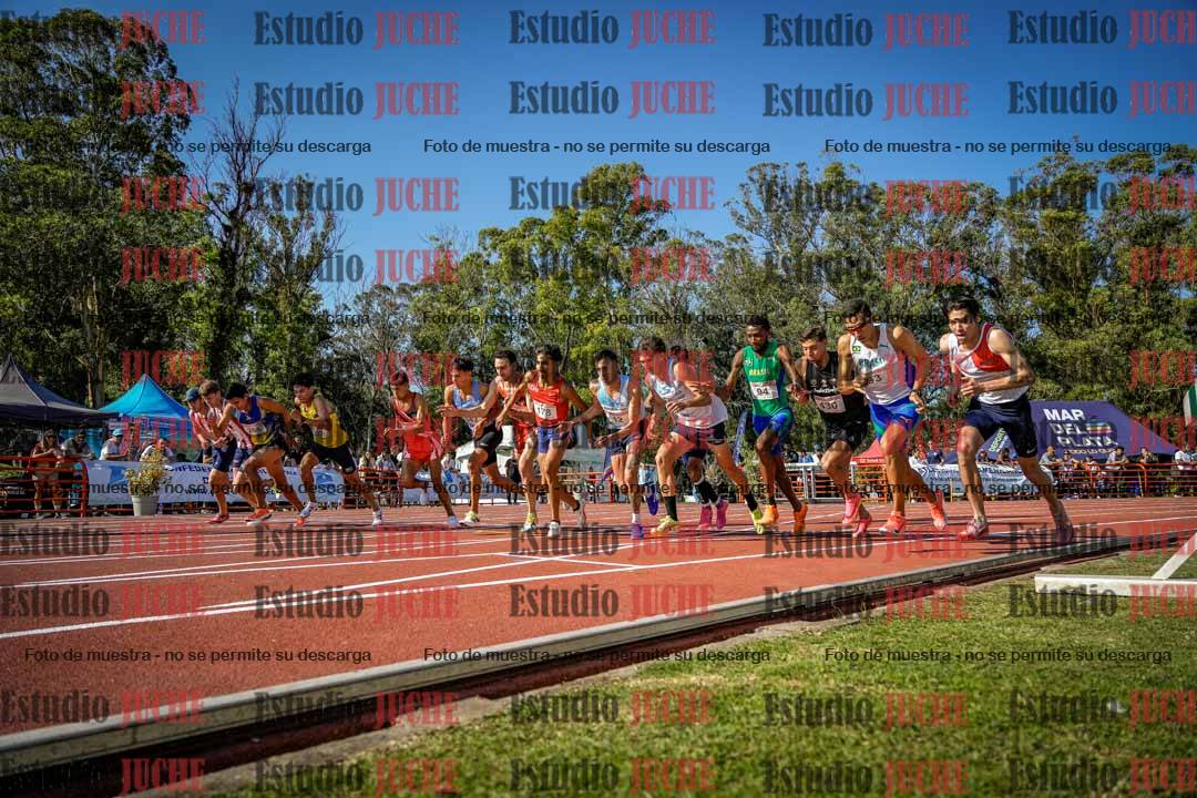 Fotos de los 1500 m llanos de varones