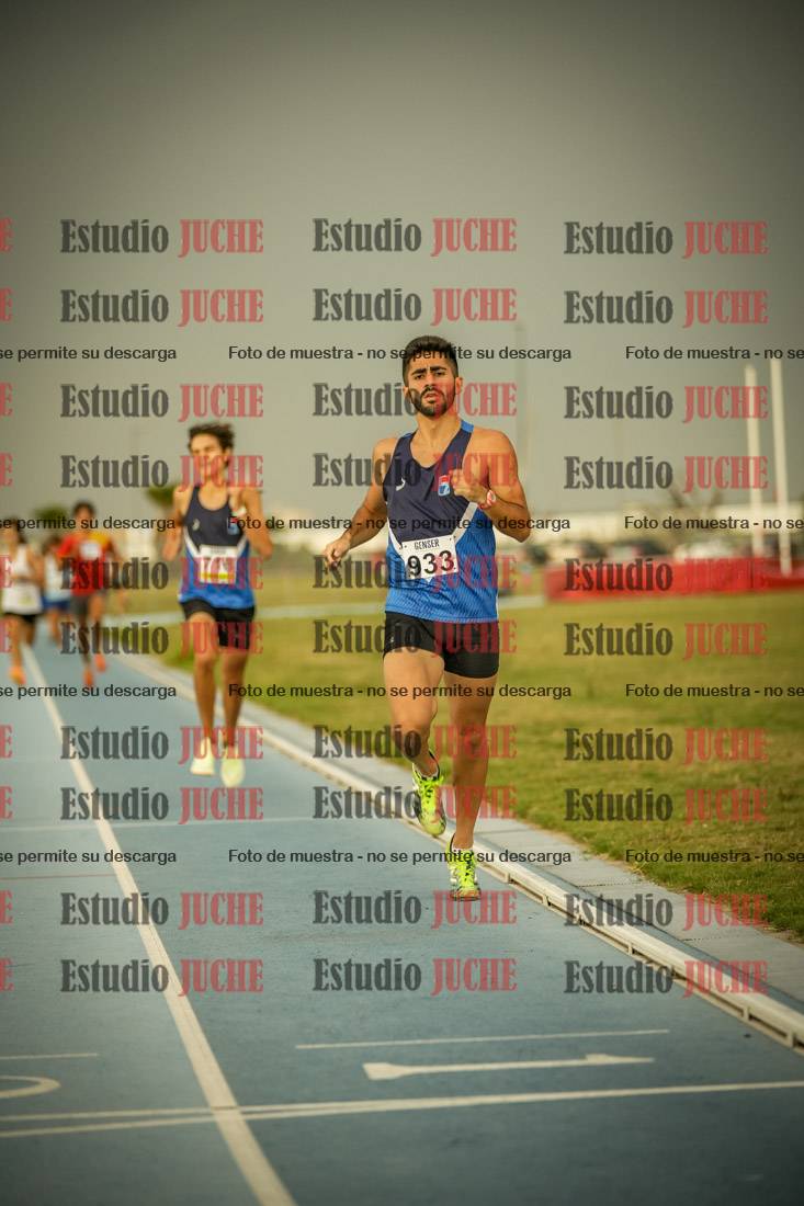 Fotos de los 1000 m llanos de varones