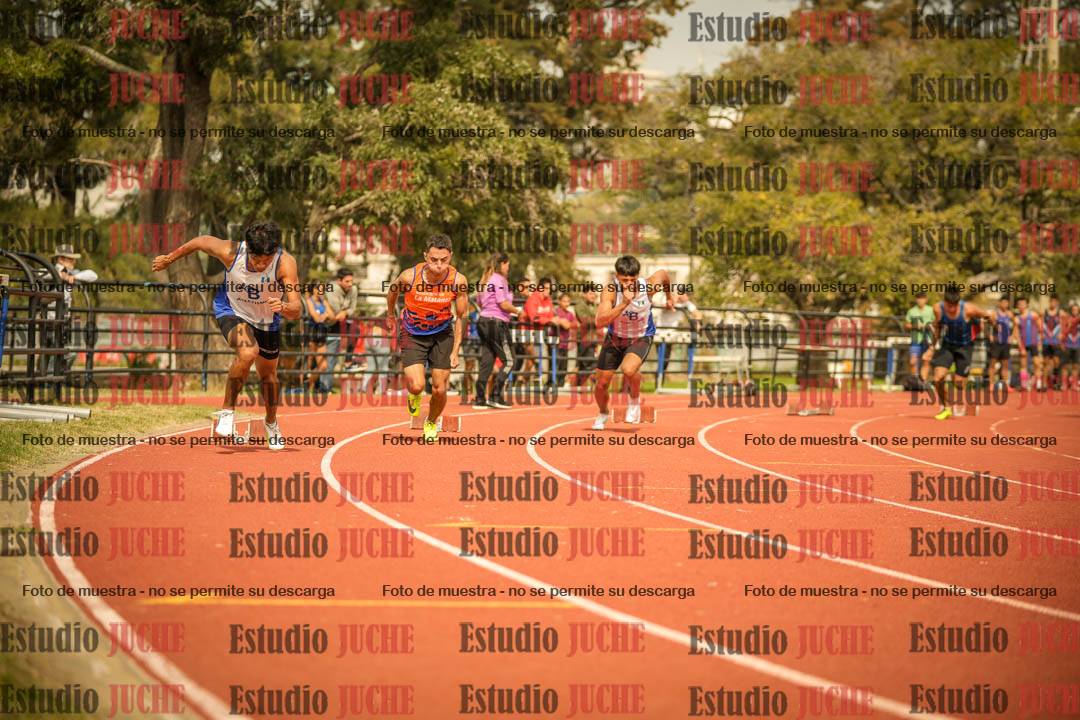 Fotos de los 200 m llanos de varones