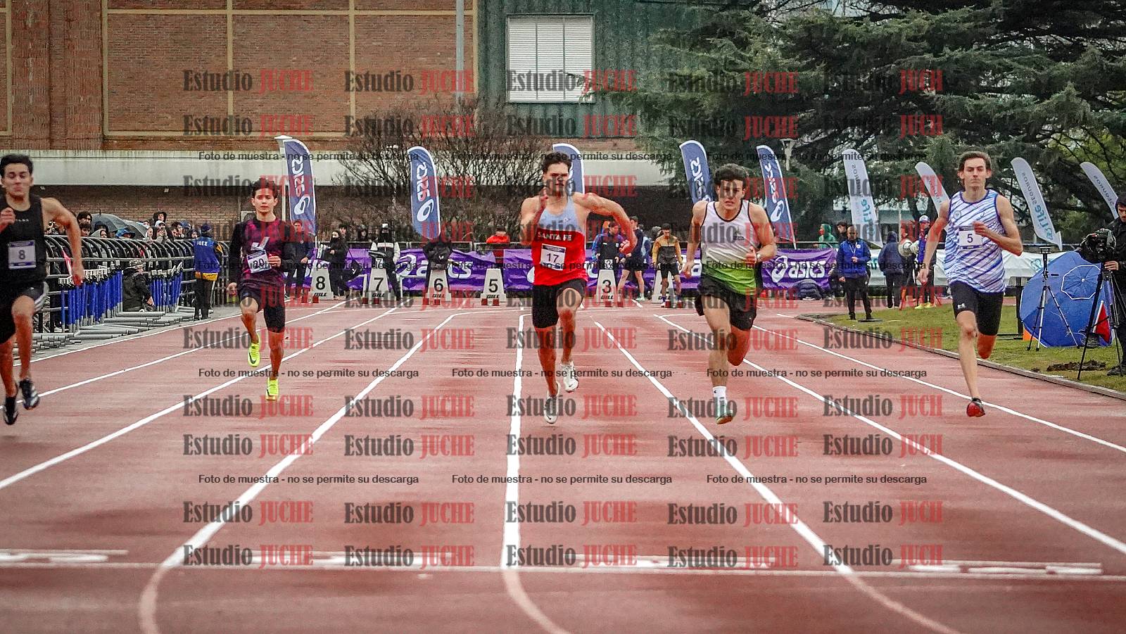 Fotos de los 100 m llanos de varones