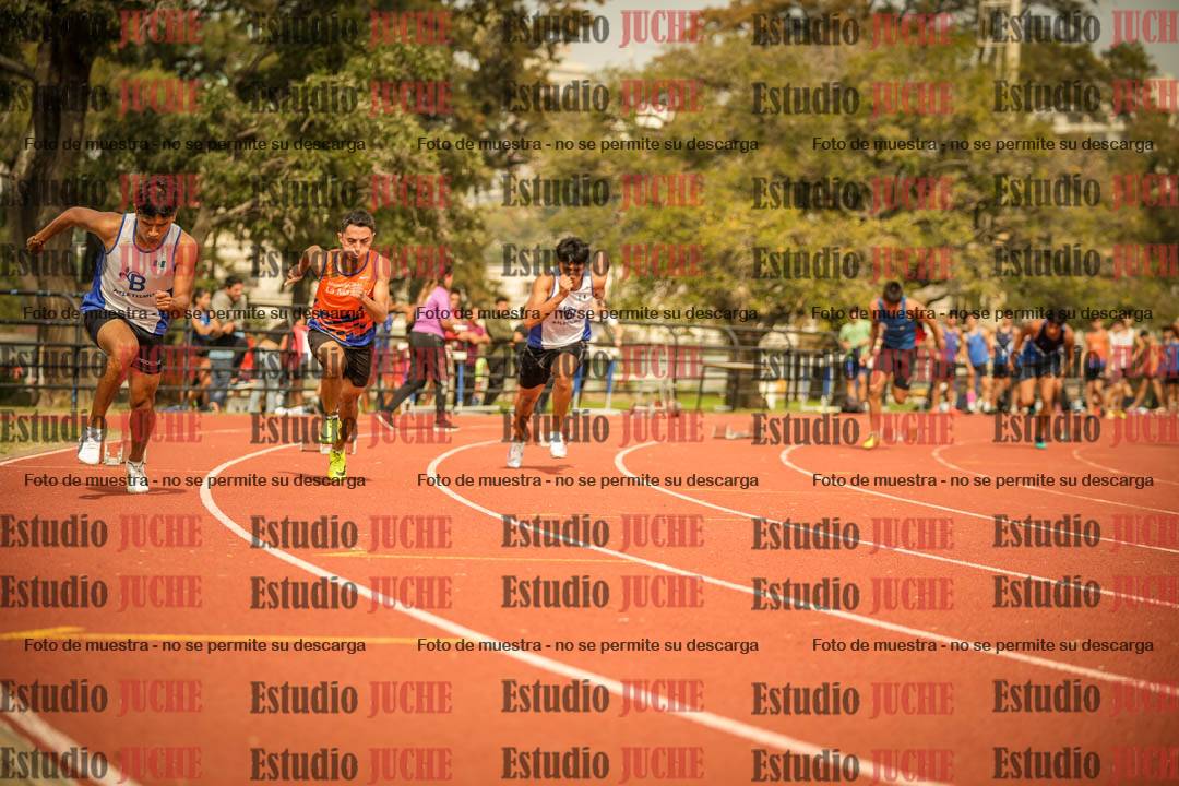 Fotos de los 200 m llanos de varones