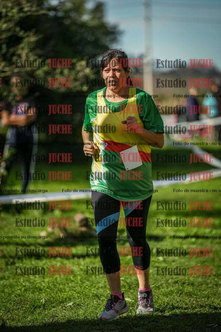Fotos de la llegada del cross de 6000 m