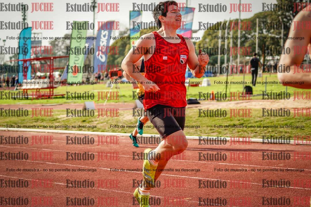 Fotos de los 400 m llanos de varones