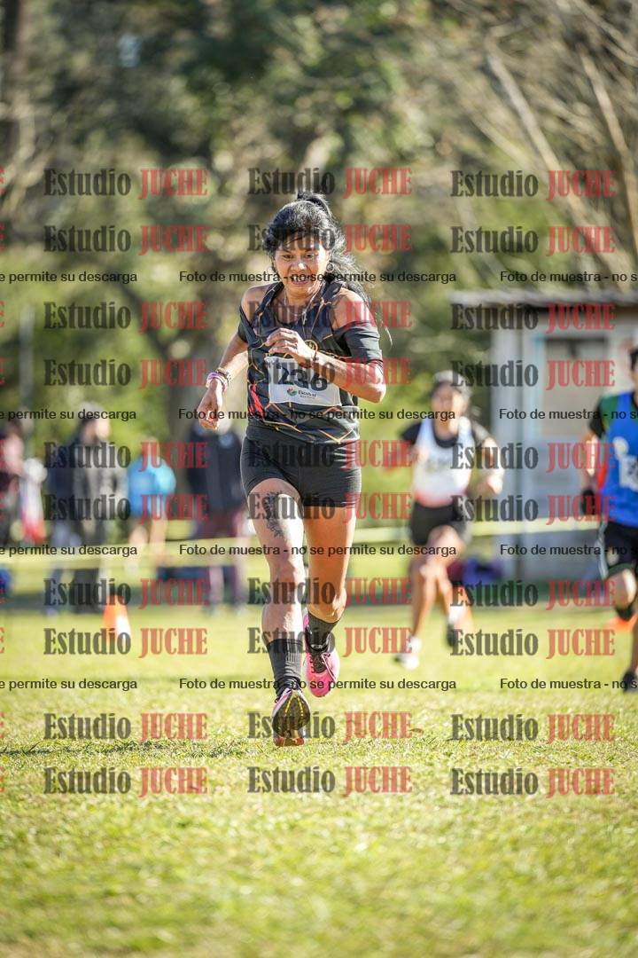 Fotos de la llegada del cross de 6000 m