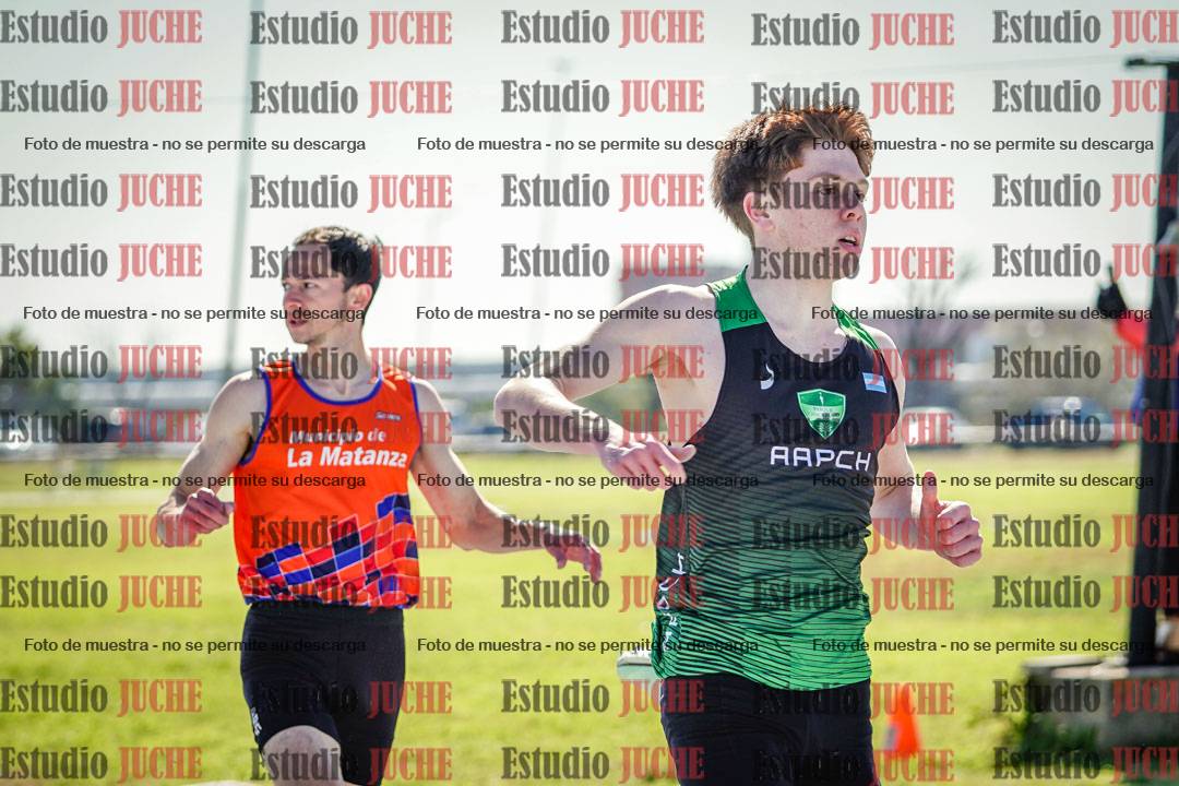 Fotos de los 100 m llanos de varones