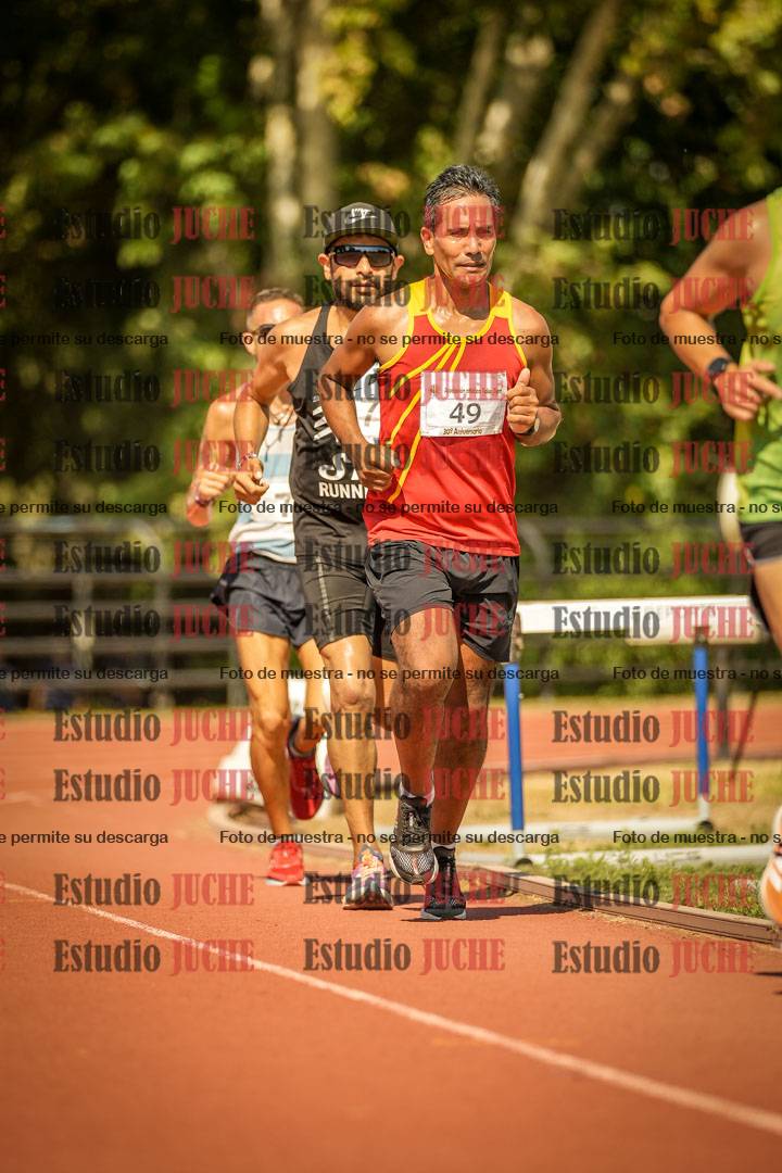Fotos de los 3000 m llanos de varones