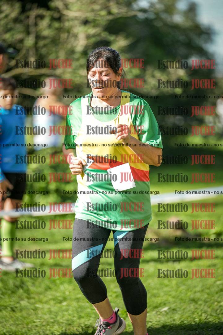 Fotos de la llegada del cross de 6000 m