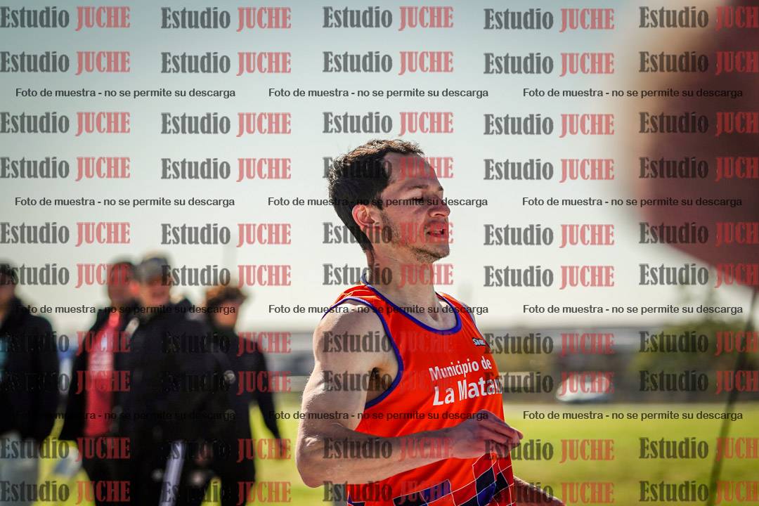 Fotos de los 100 m llanos de varones