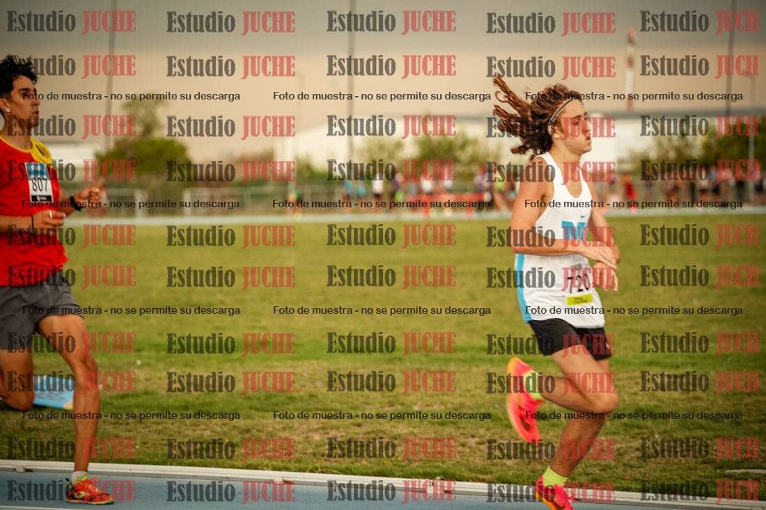 Fotos de los 1000 m llanos de varones