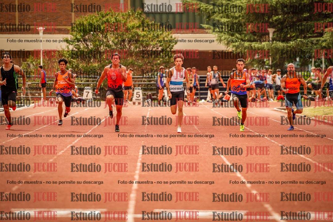 Fotos de los 100 m llanos de varones