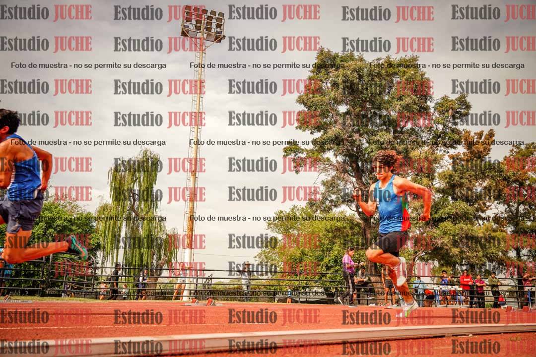 Fotos de los 200 m llanos de varones
