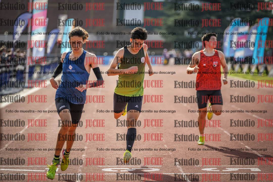 Fotos de los 400 m llanos de varones