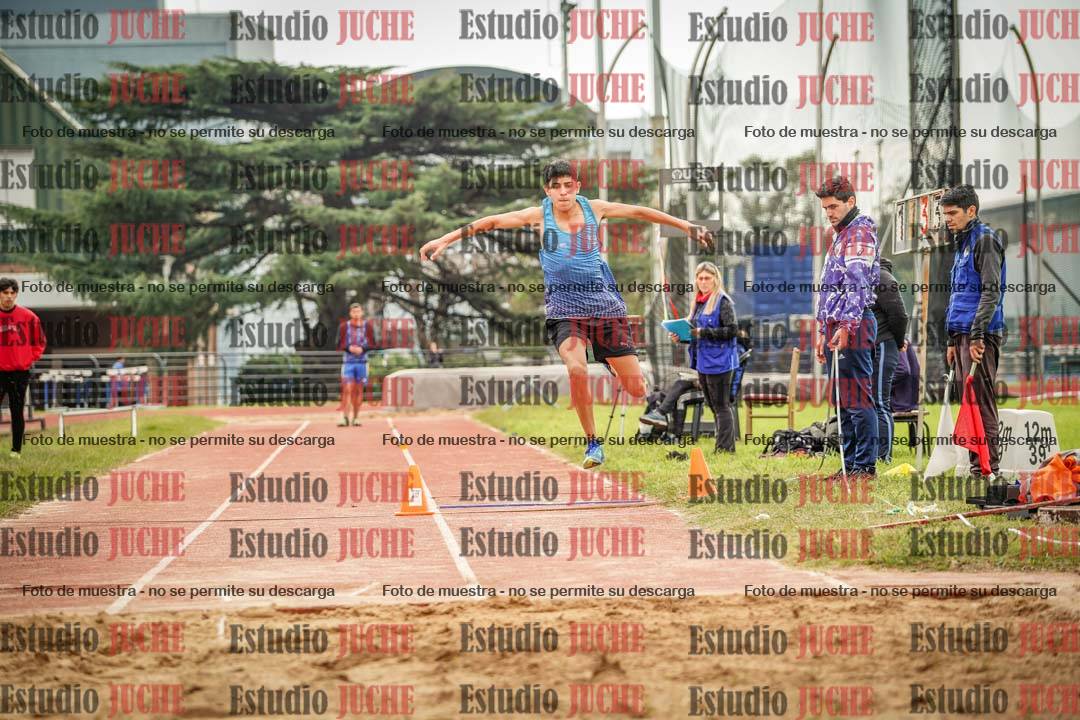 Fotos del salto triple de varones