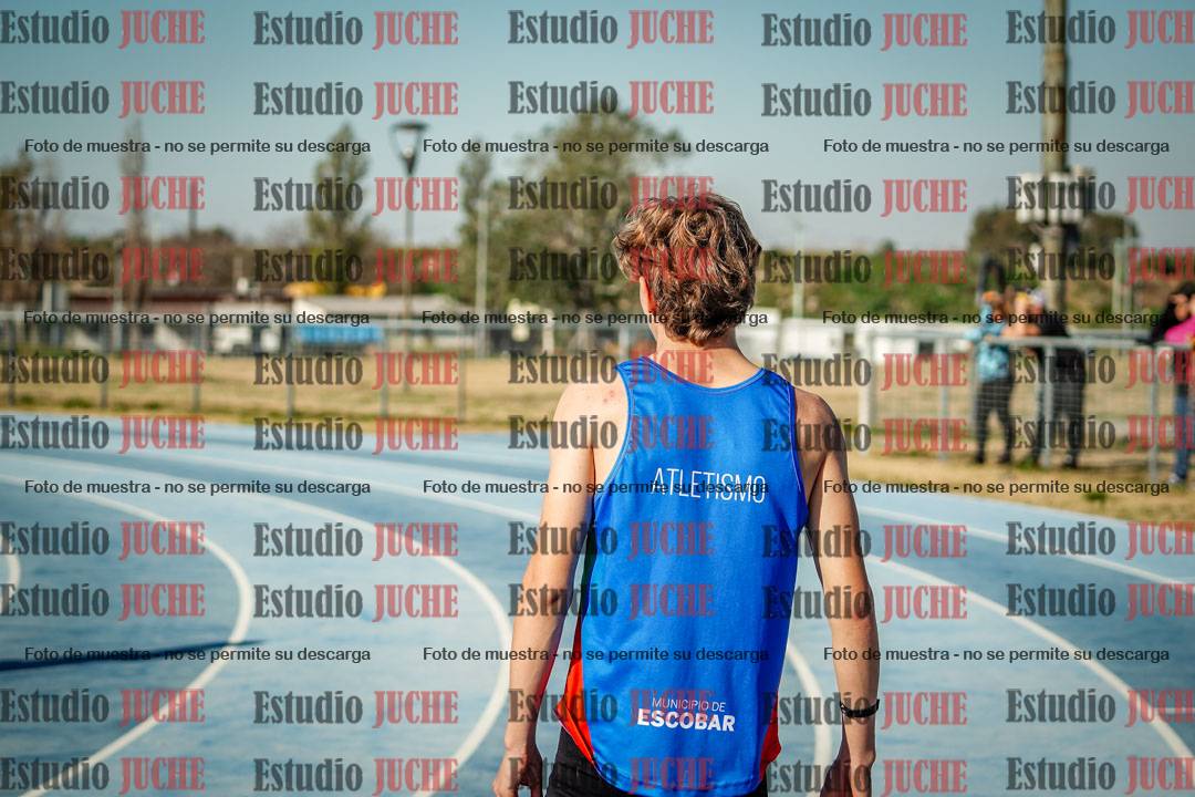 Fotos de los 400 m llanos de varones