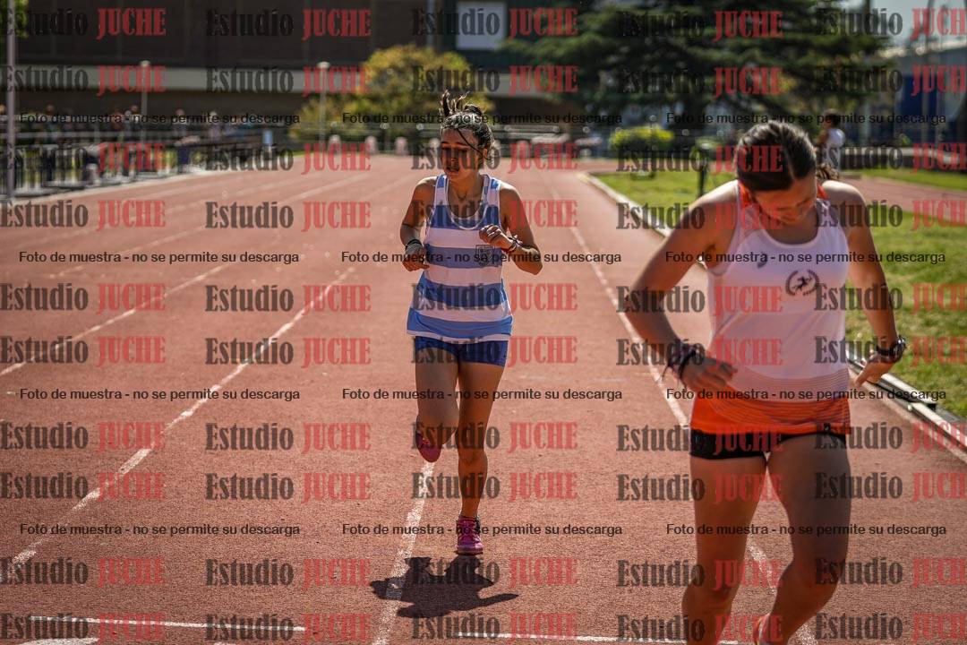 Fotos de los 600 m llanos de mujeres - hexatlón