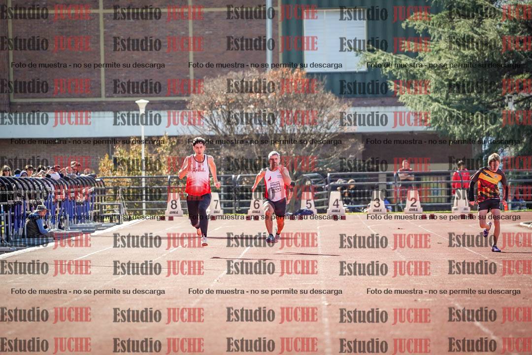 Fotos de los 100 m llanos de varones