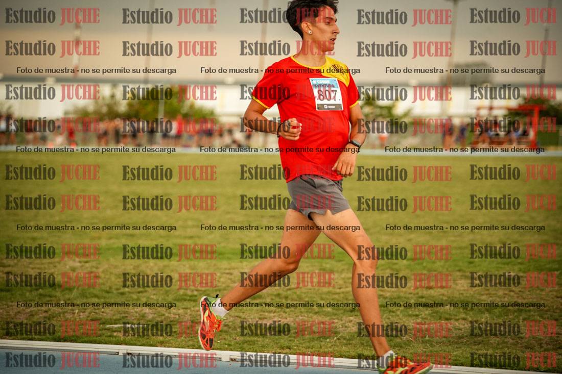 Fotos de los 1000 m llanos de varones