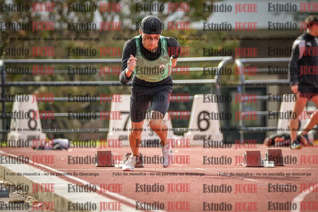 Fotos de los 100 m llanos de varones
