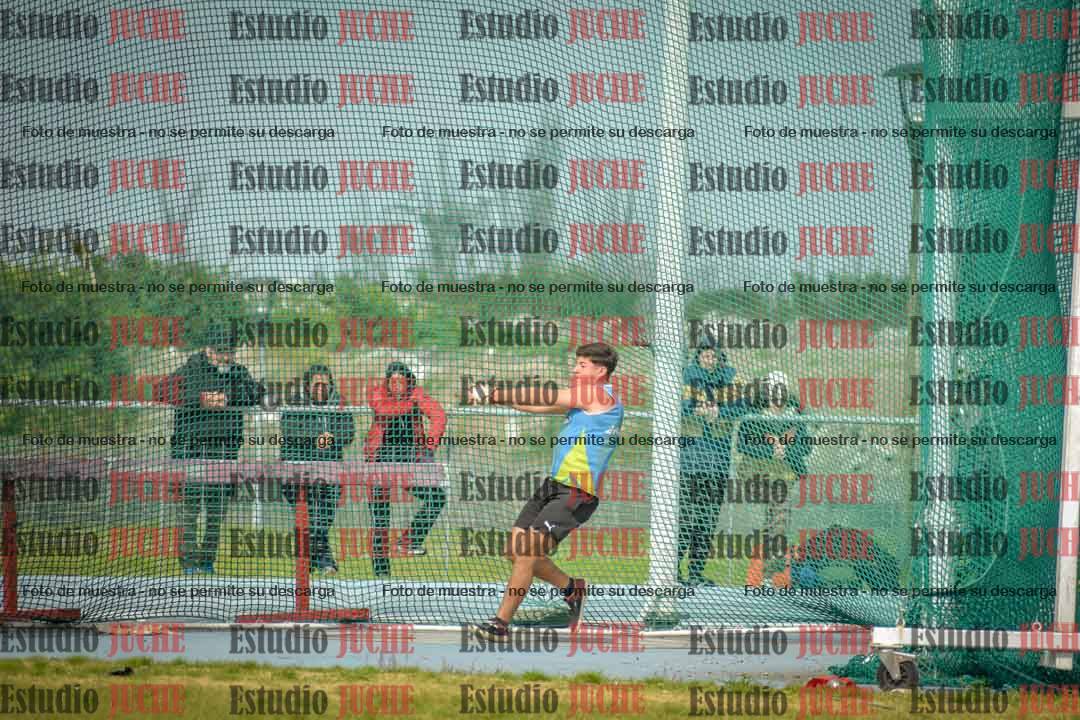 Fotos del lanzamiento de martillo de varones