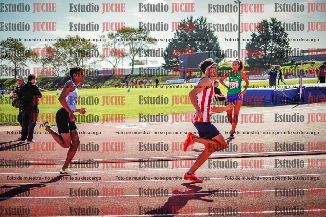 Fotos de los 800 m llanos de varones