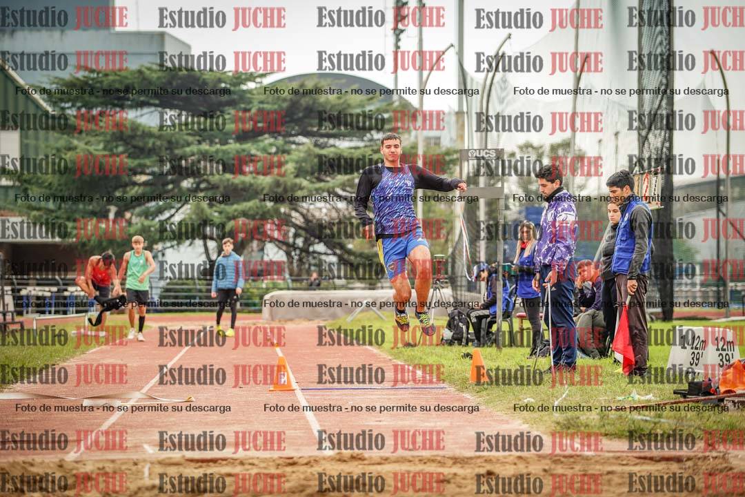 Fotos del salto triple de varones
