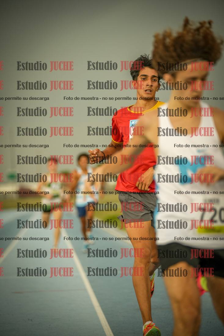 Fotos de los 1000 m llanos de varones