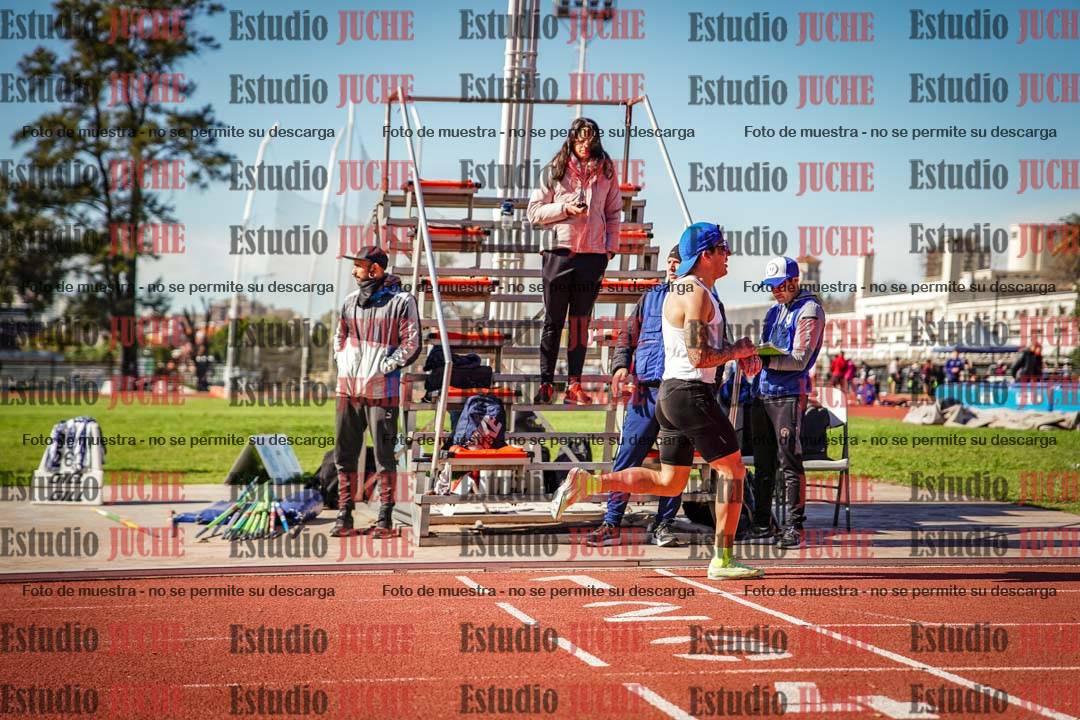 Fotos de los 800 m llanos de varones