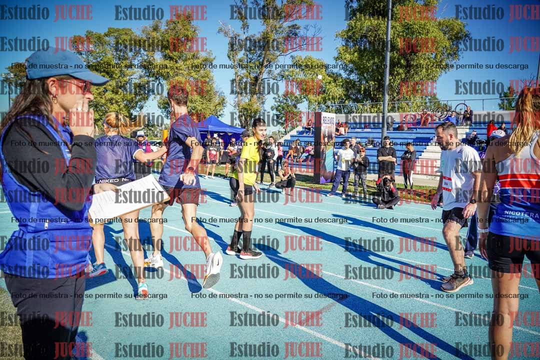 Fotos durante los relevos