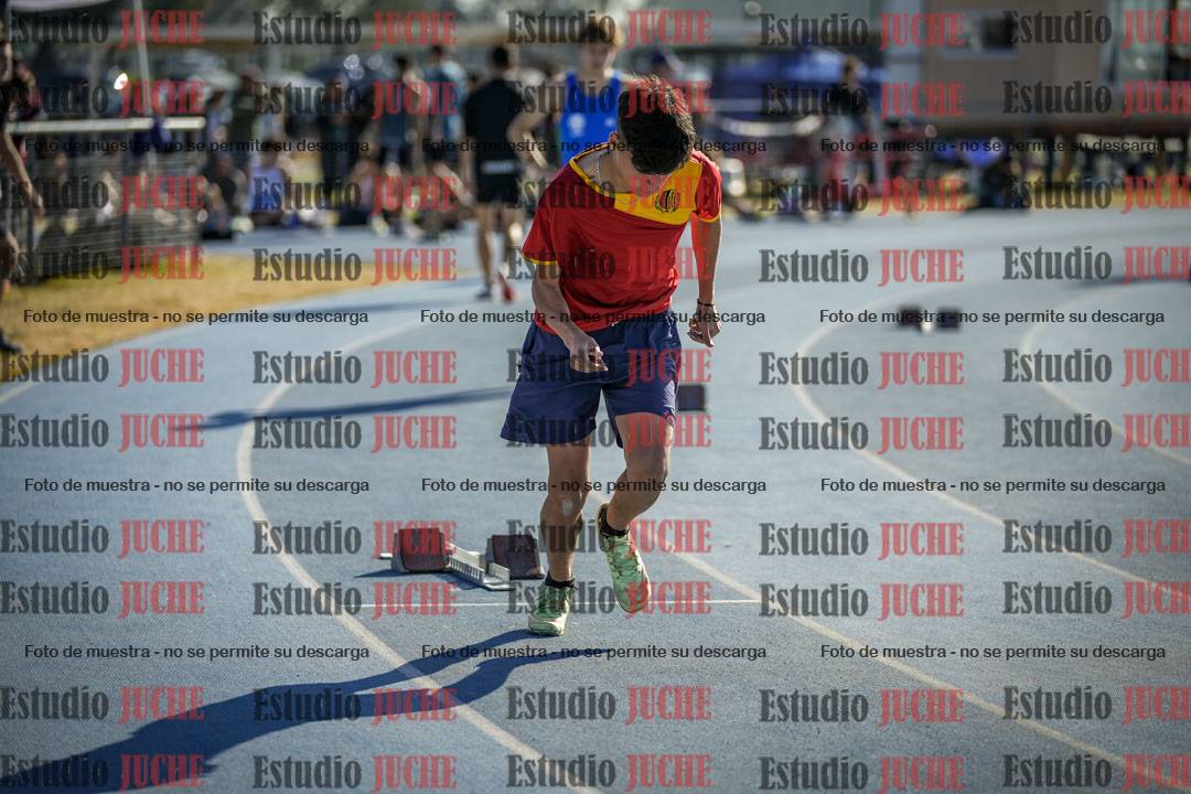 Fotos de los 400 m llanos de varones