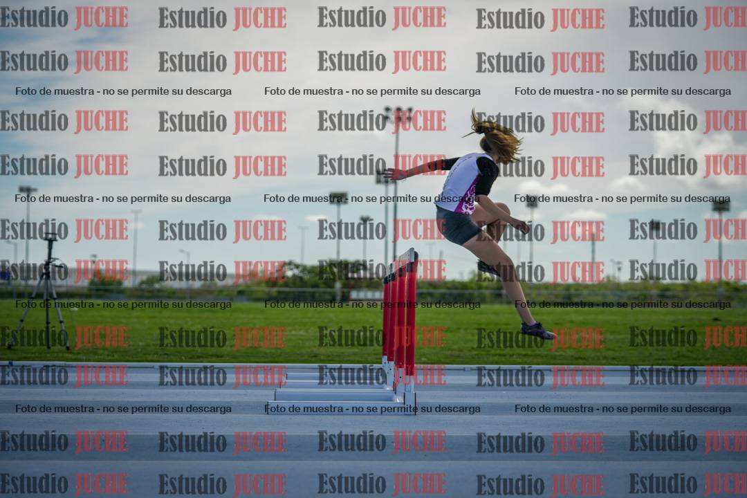 Fotos de los 60 m con vallas de mujeres