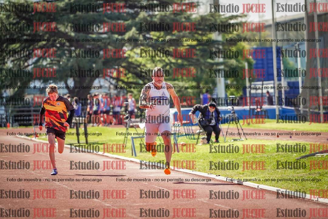 Fotos de los 100 m llanos de varones