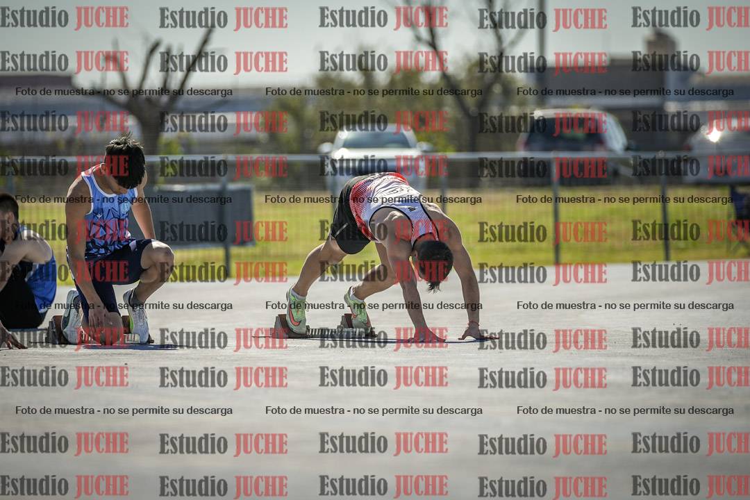 Fotos de los 100 m llanos de varones