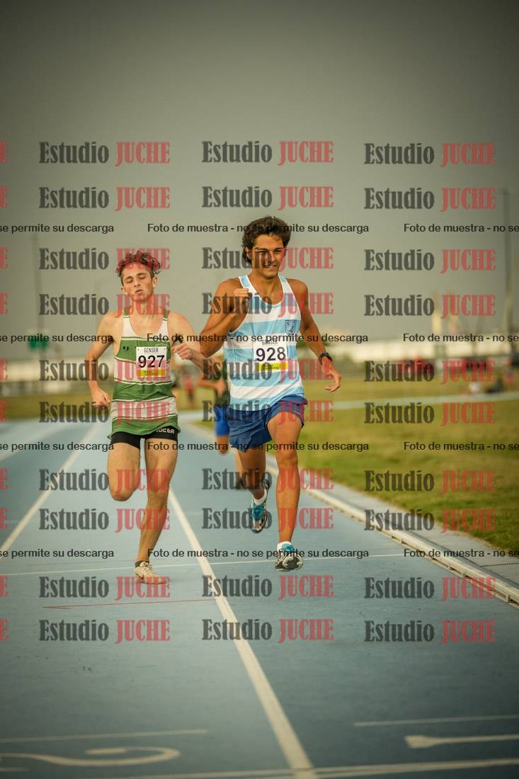 Fotos de los 1000 m llanos de varones