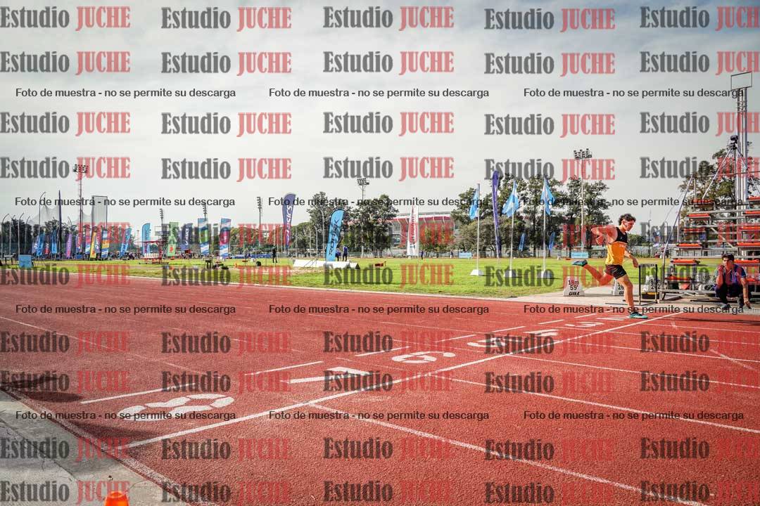 Fotos de los 400 m llanos de varones