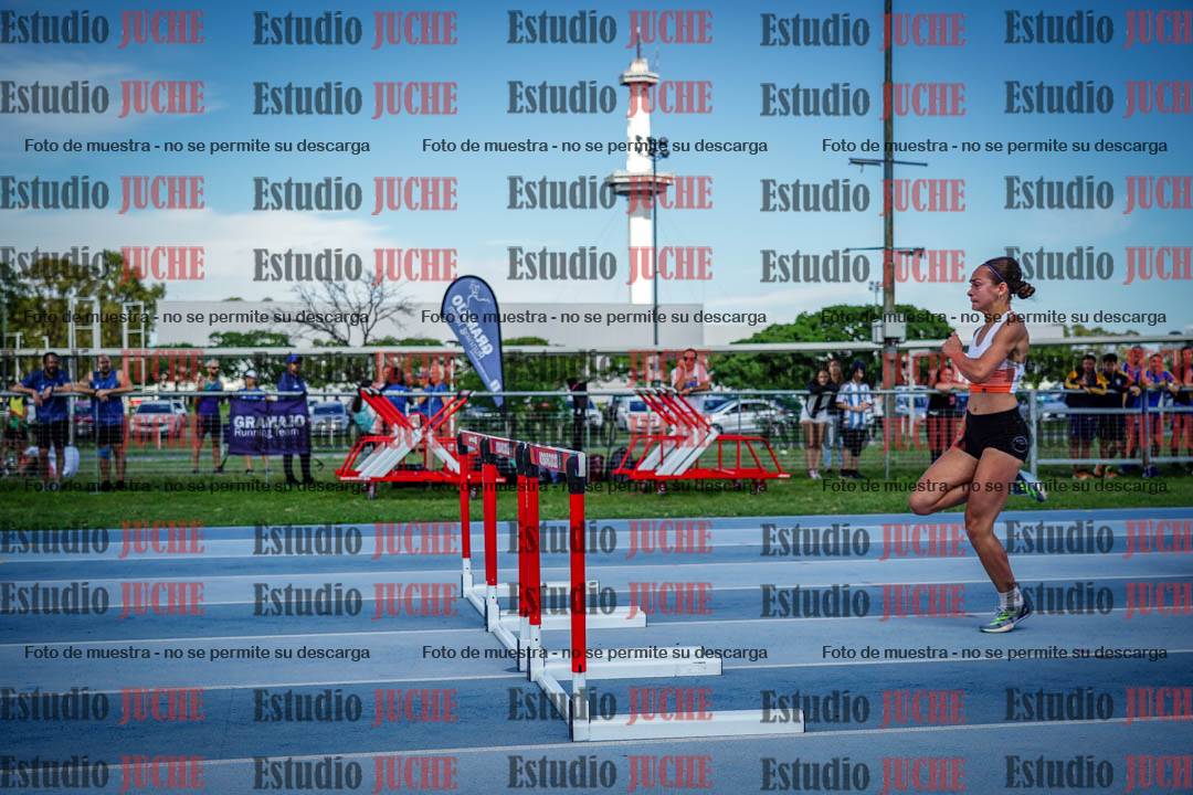 Fotos de los 60 m con vallas de mujeres